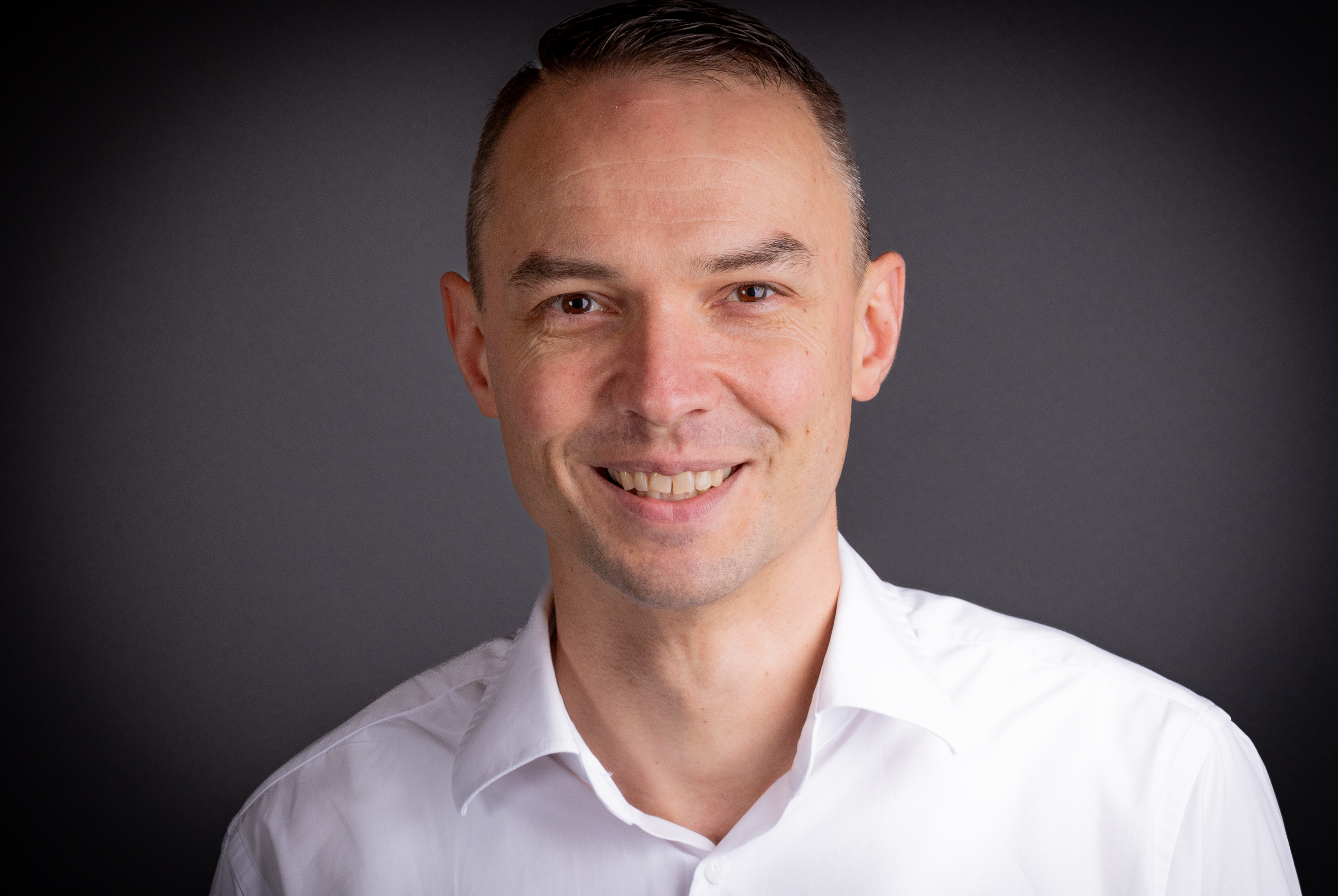 Niklas Esser